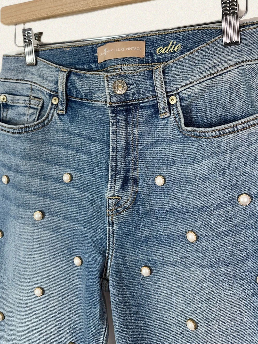 7 For All Mankind Edie Embellished Crop Straight Jean - Picture 10 of 11
